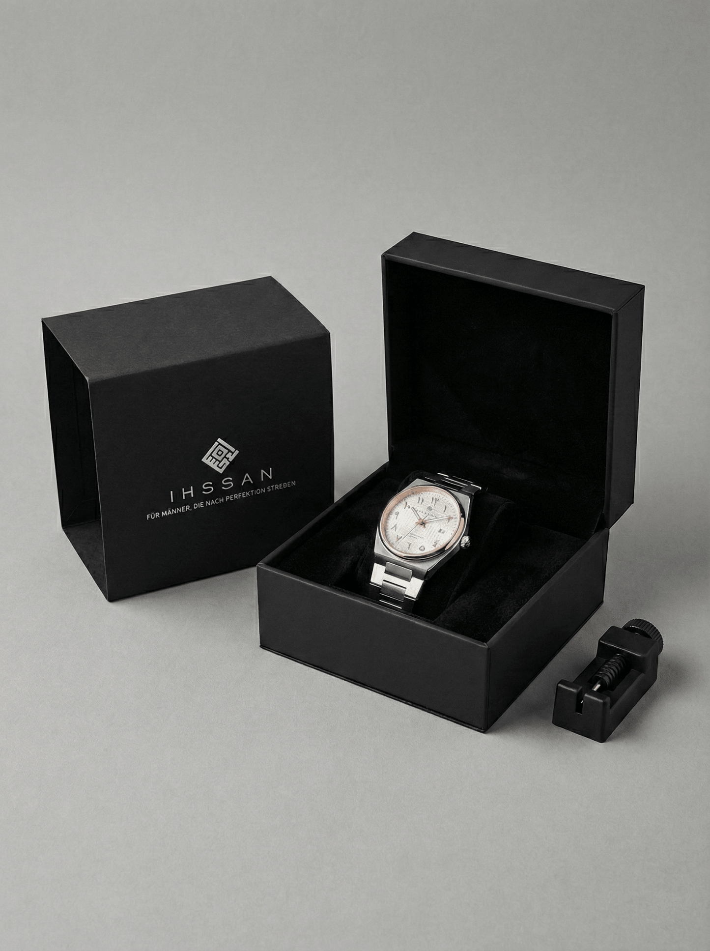 MODEL 1: HERITAGE / تراث